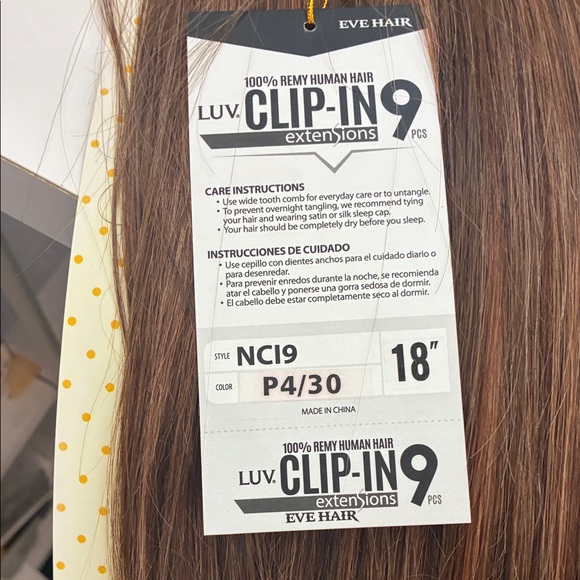 Clip-In Hair Extensions - Brown - Picture 4 of 7